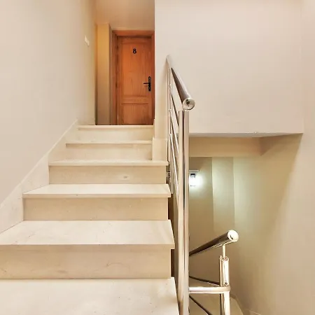 Apartamento Club By Grupo Compostelana 8 *